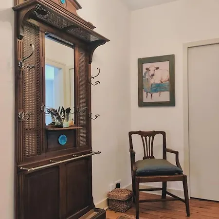 Elégante Maison Près De La 1 Ou 2