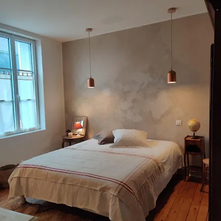 Elegante Maison Pres De La 1 Ou 2 *